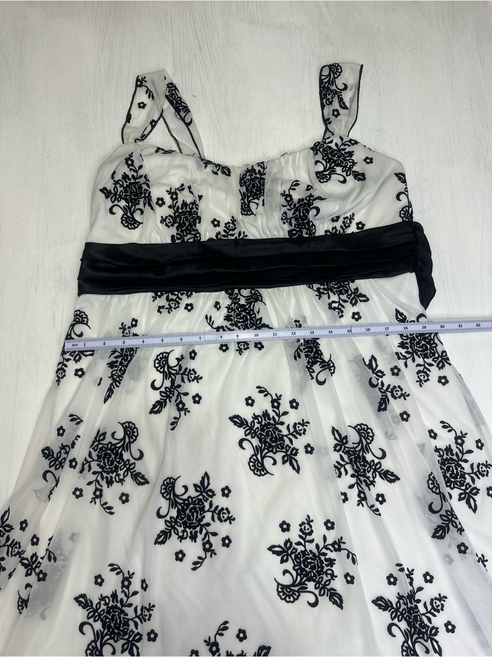 Trixxi 2X Black White Floral Flocked Dress Empire Waist Sleeveless Cocktail Plus - Picture 7 of 12